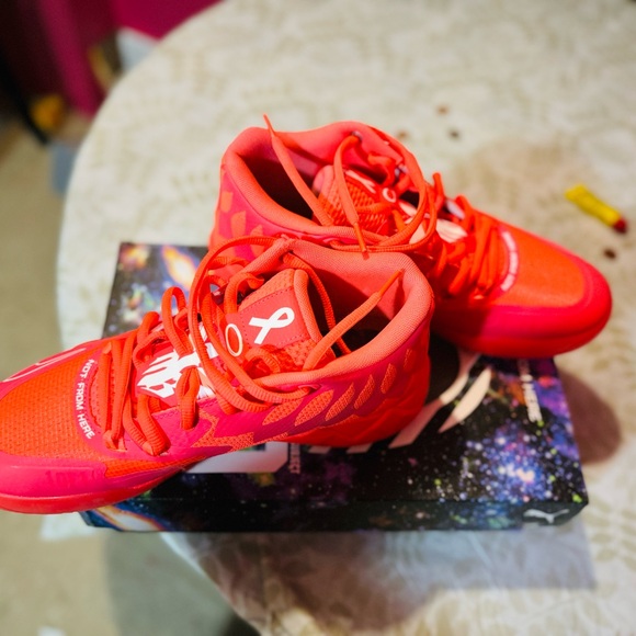 Jordan men breast cancer shoes size 10 - Picture 3 of 4